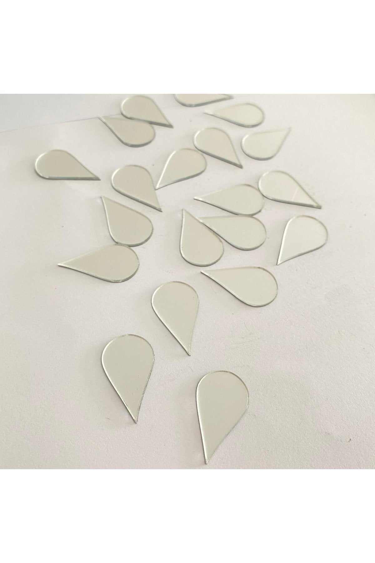 2,5cm Su Damlası Gümüs Renk Pleksi Yapışkanlı Mozaik Ayna 50 Adet