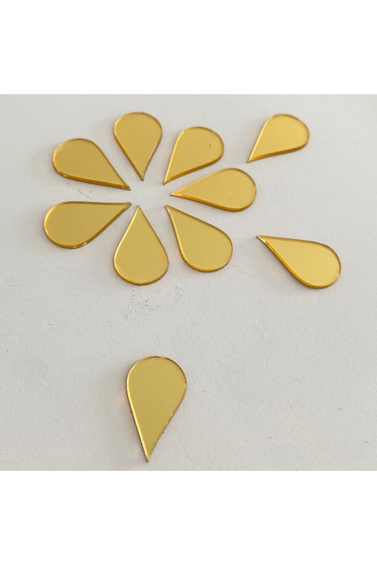 2cm Su damlası Altın Renk Pleksi yapışkanlı Mozaik Ayna 50Adet