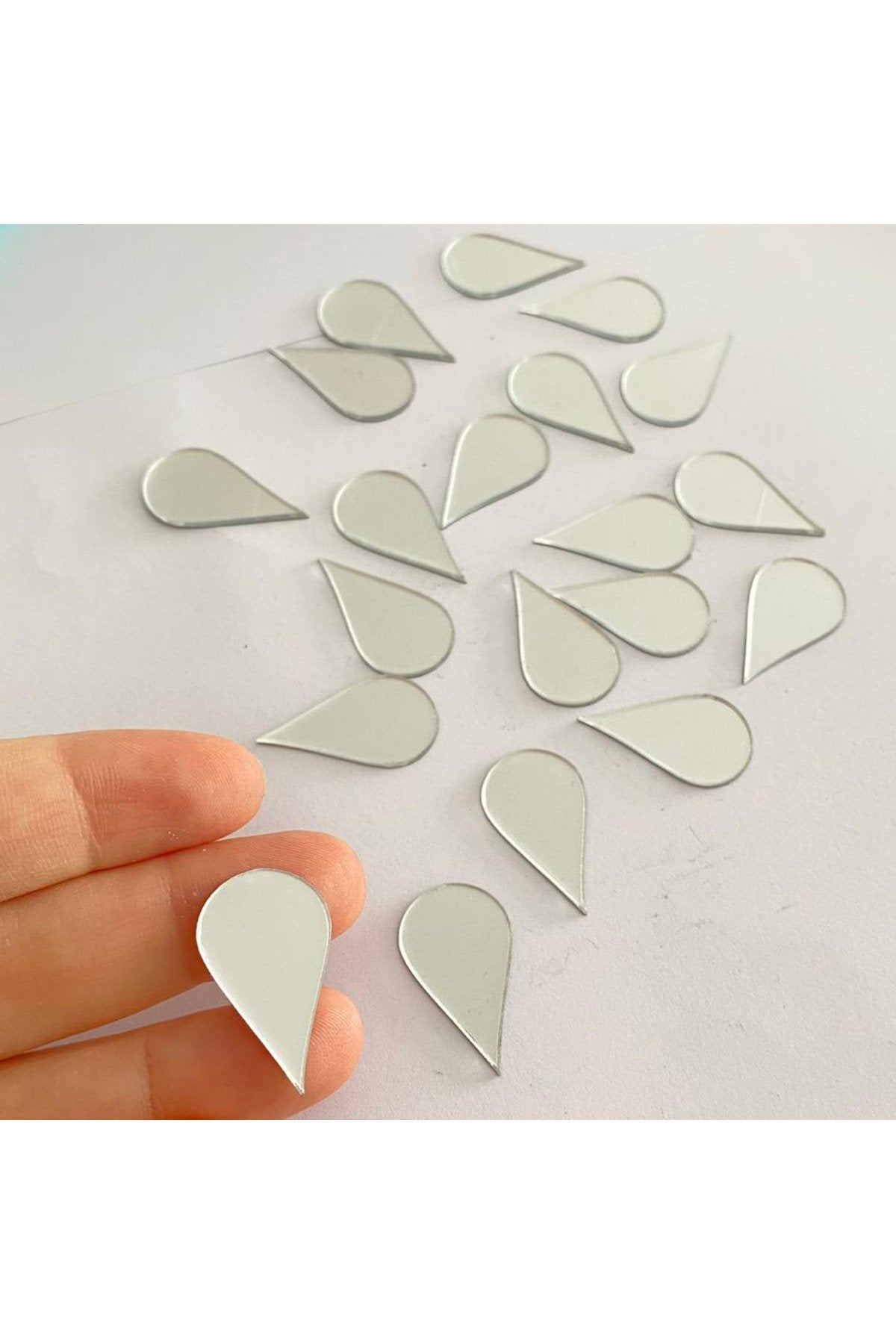 2,5cm Su Damlası Gümüs Renk Pleksi Yapışkanlı Mozaik Ayna 50 Adet