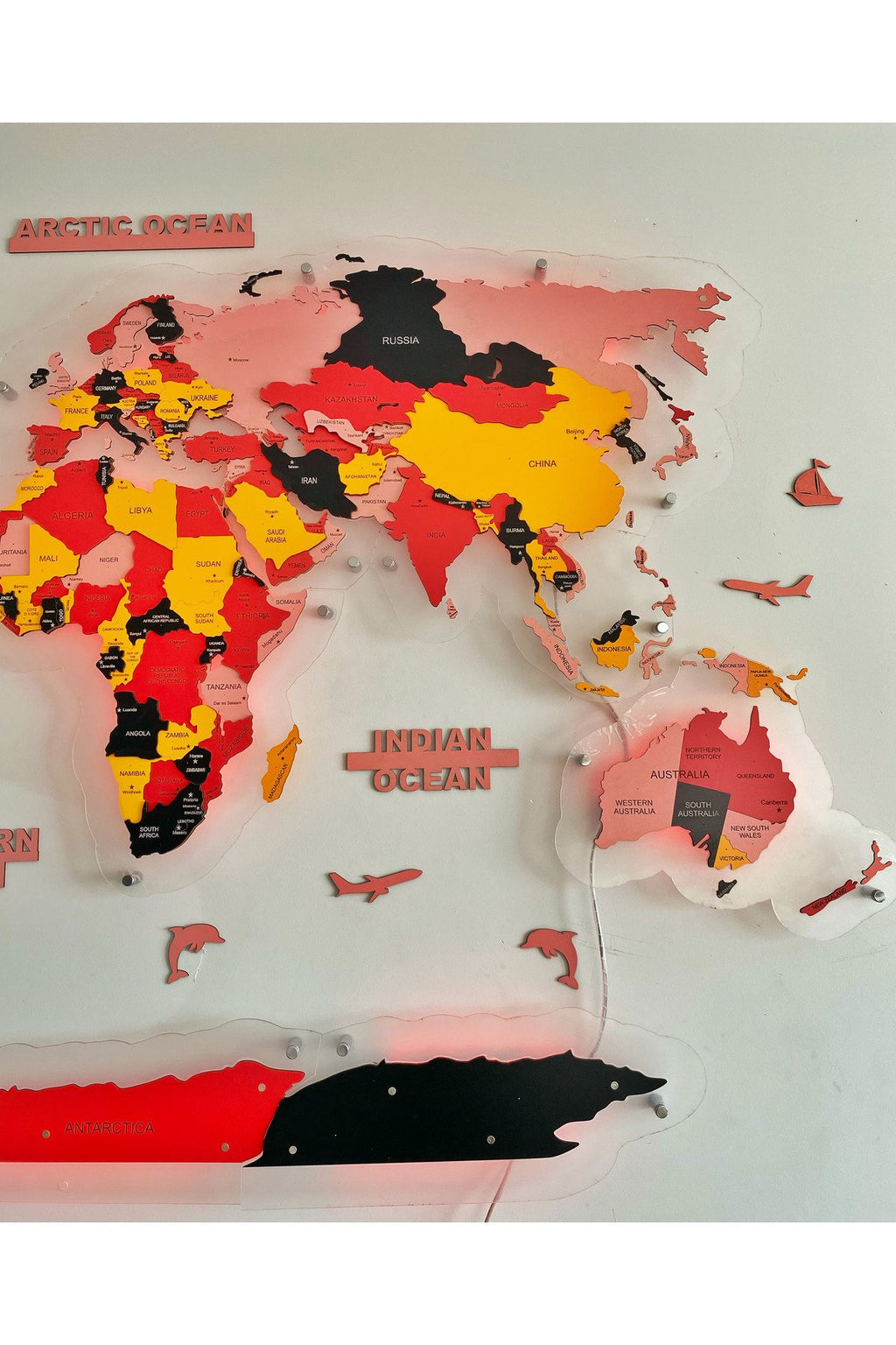 3d Ahşap Dünya Haritası Çok Katmanlı Rgb Led Işıklı Şeffaf Pleksi Üzeri Duvar Dekoru 230cm X 130cm