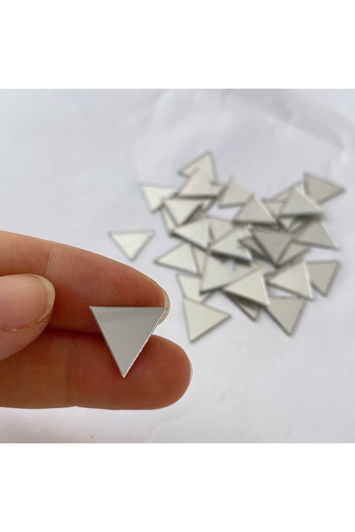 1.5cm Üçgen Gümüş Renk Mozaik Ayna 100 Adet