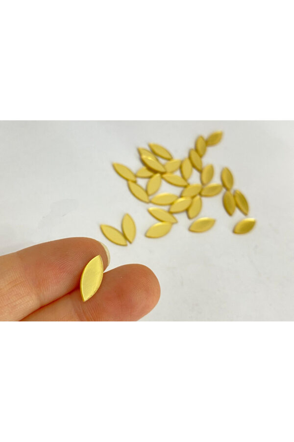 5x12mm oval altın Renk pleksi yapışkanlı Mozaik Ayna 100 Adet 5x12mm oval altın Renk pleksi yapışkanlı Mozaik Ayna 100 Adet