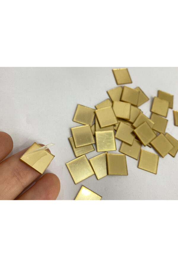 1,2cm kare altın Renk pleksi yapışkanlı Mozaik Ayna 100 Adet 1,2cm kare altın Renk pleksi yapışkanlı Mozaik Ayna 100 Adet