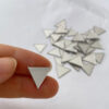 1.5cm Üçgen Gümüş Renk Mozaik Ayna 100 Adet 1.5cm Üçgen Gümüş Renk Mozaik Ayna 100 Adet